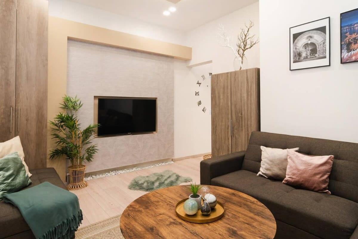 Holiday home Perfect Place In The Heart Of Downtown
